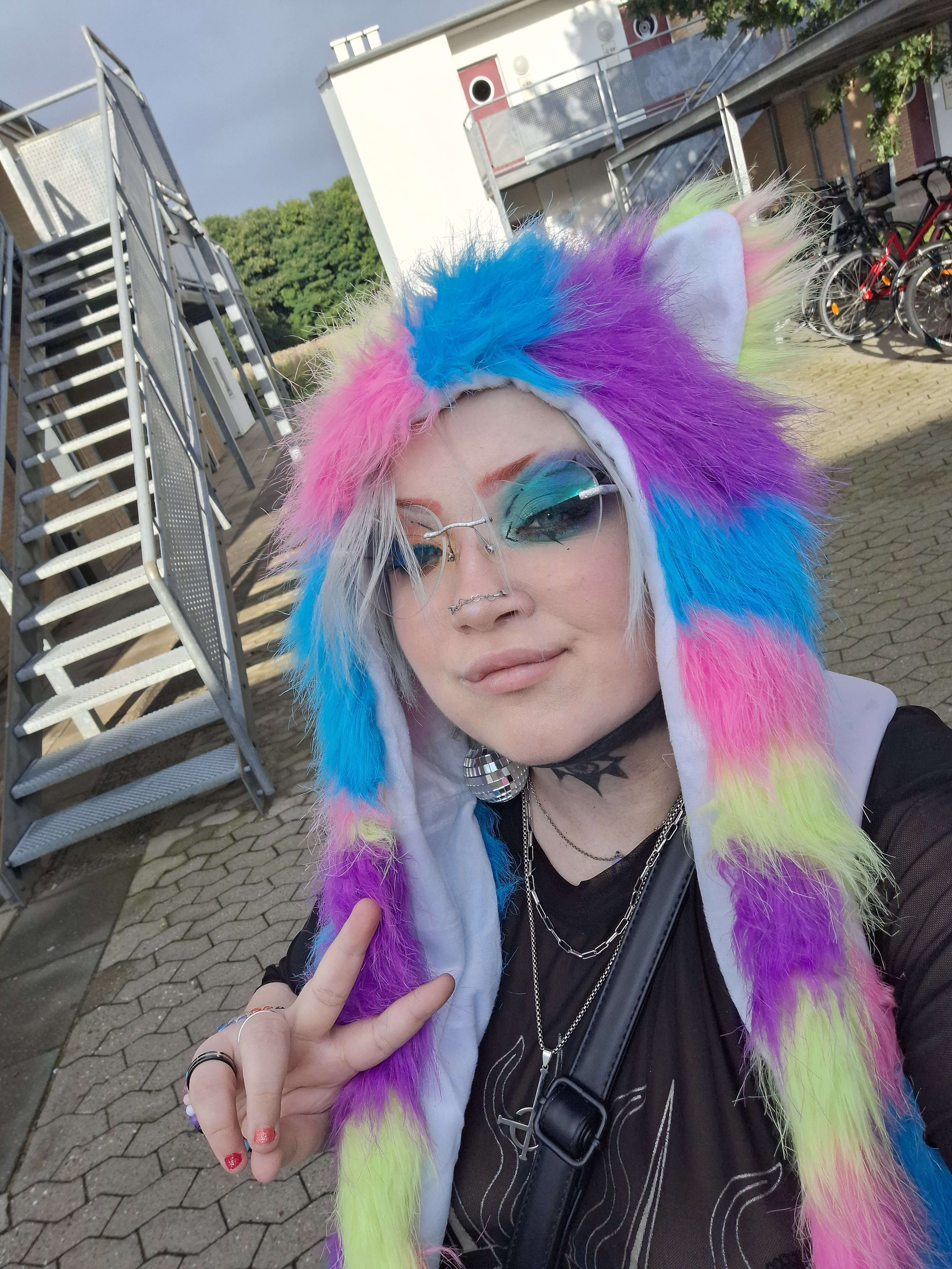 Xenon with colorful hat